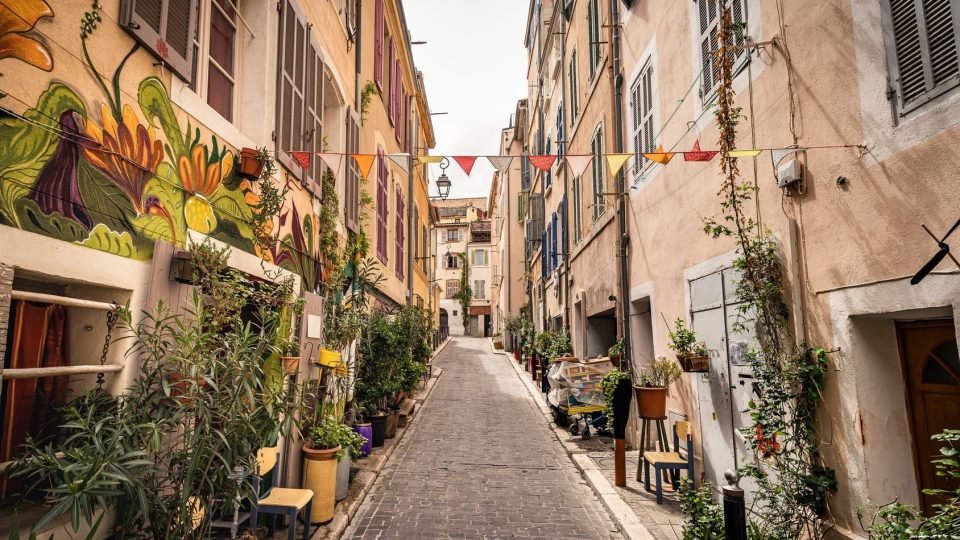 MARSEILLE_PRINTEMPS_ADOBE_STOCK_Manuel_Sulzer_Westend61_d6b586078e