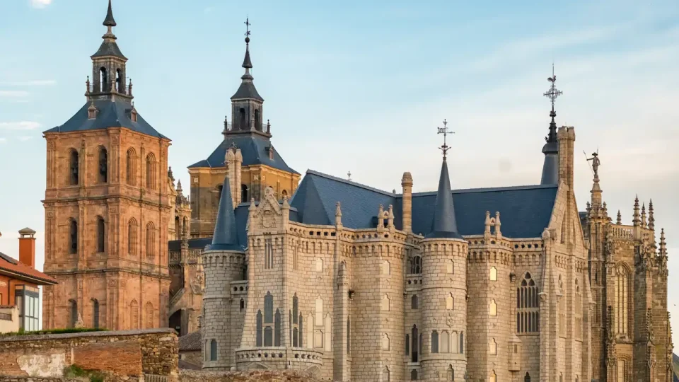 astorga_59a77802_1839046088_260108160145_1280x853