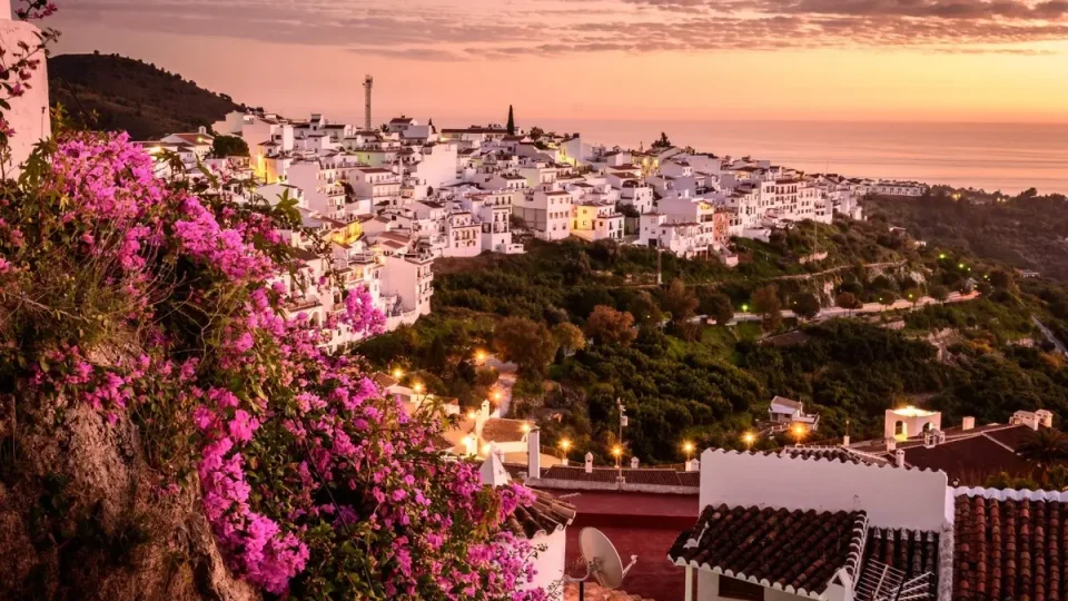 frigiliana-es
